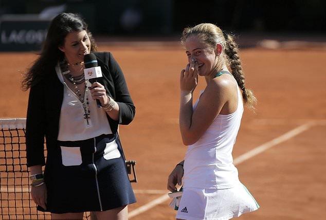 Jelena Ostapenko: Cô gái tuổi 20 khiến giải nữ Roland Garros hấp dẫn ảnh 1